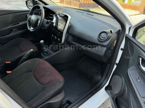 SEÇ OTOMOTİVDEN 2015 CLİO TOUCH DONANIMLI HATASIZ 194.000 KM