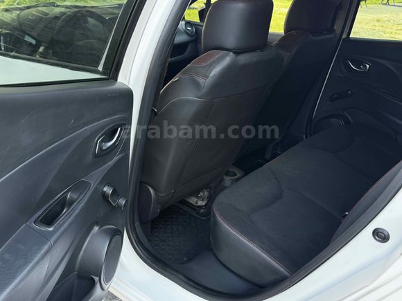 SEÇ OTOMOTİVDEN 2015 CLİO TOUCH DONANIMLI HATASIZ 194.000 KM