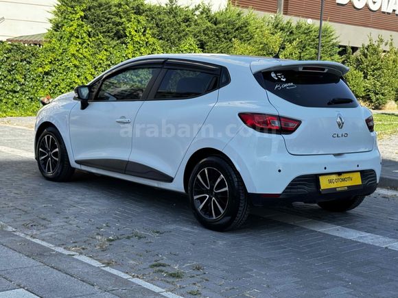 SEÇ OTOMOTİVDEN 2015 CLİO TOUCH DONANIMLI HATASIZ 194.000 KM
