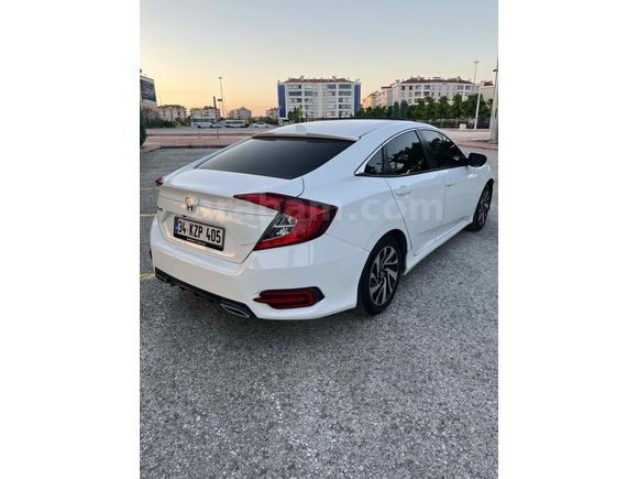 Sahibinden Honda Civic 1.6i VTEC Elegance 2016 Model 