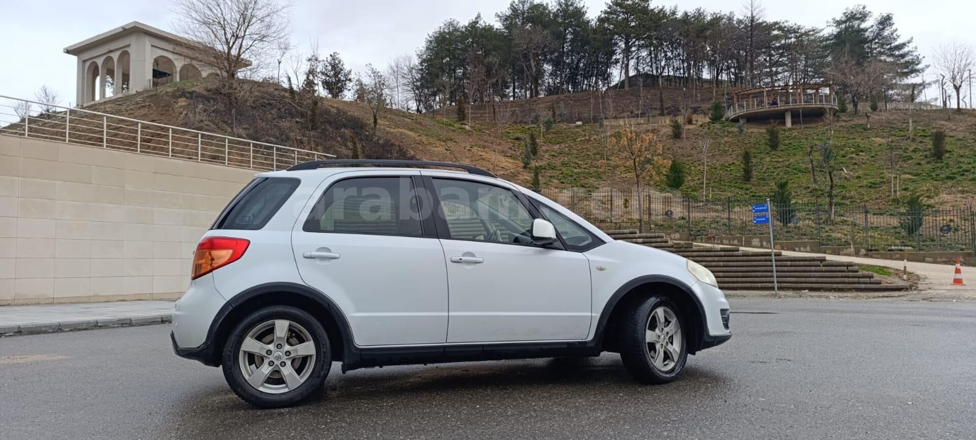 Sahibinden Suzuki SX4 GLX 2012 Model Batman 93.600 km Beyaz 5