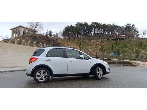 Sahibinden Suzuki SX4 GLX 2012 Model