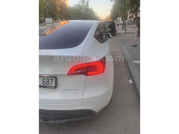 Sahibinden Tesla Model Y Performance (Legacy) 2023 Model 