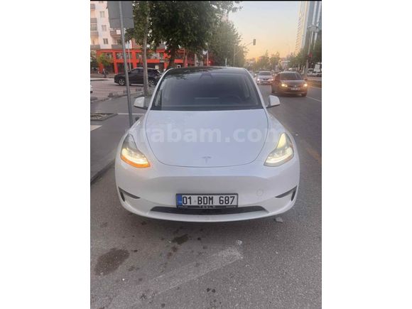 Sahibinden Tesla Model Y Performance (Legacy) 2023 Model 