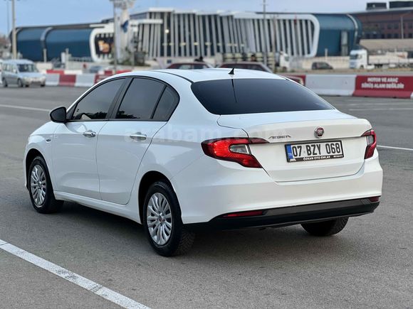 Galeriden Fiat Egea 1.4 Fire Easy 2022 Model Antalya