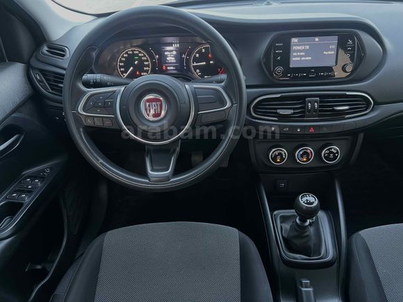Galeriden Fiat Egea 1.4 Fire Easy 2022 Model Antalya