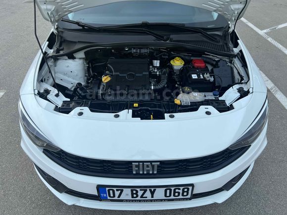 Galeriden Fiat Egea 1.4 Fire Easy 2022 Model Antalya
