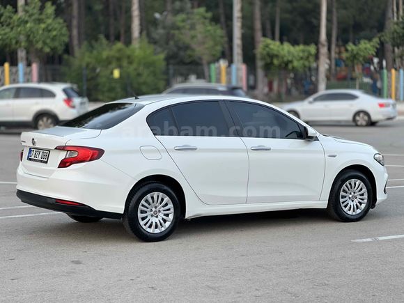 Galeriden Fiat Egea 1.4 Fire Easy 2022 Model Antalya
