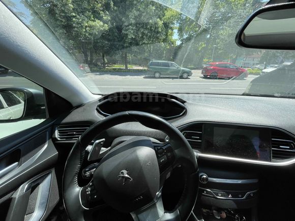 Sahibinden Peugeot 308 1.2 PureTech Style Tech 2021 Model 