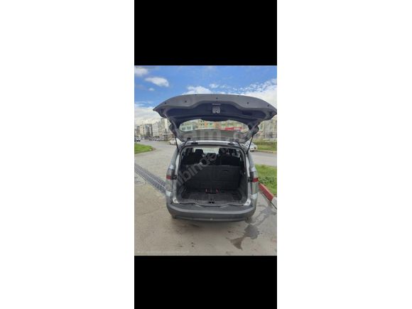 Sahibinden Ford S-Max 2.0 TDCi Titanium 2007 Model