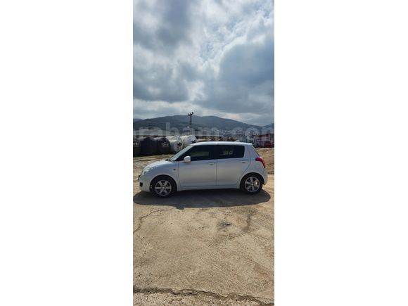 Sahibinden Suzuki Swift 1.5 AT 2010 Model 