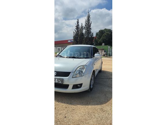 Sahibinden Suzuki Swift 1.5 AT 2010 Model 