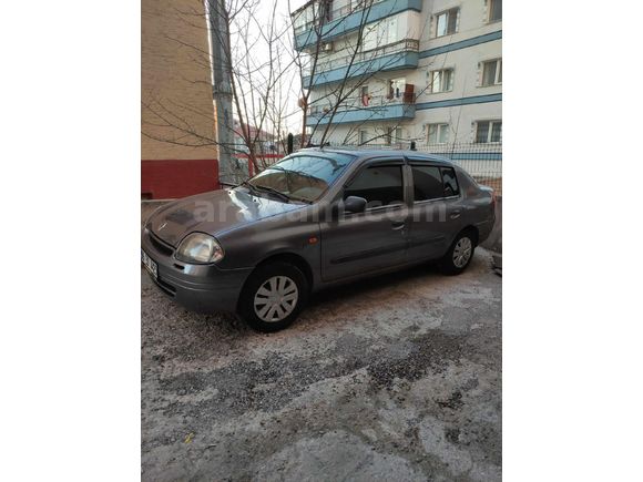 Sahibinden ÇOK ACİL Renault Clio 1.4 RNA 2000 Model