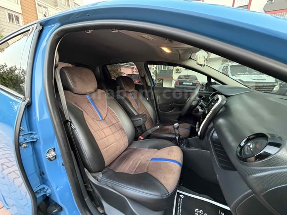  Renault Clio 0.9 TCe Touch 2013 Model