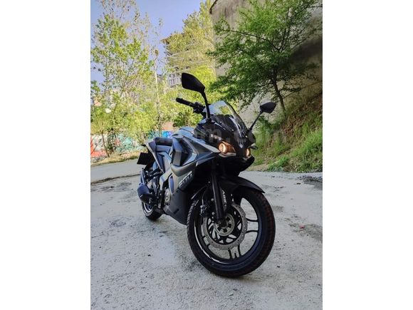 Sahibinden Bajaj Pulsar 200 RS ( 3.000km )