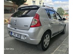 SORUNSUZ BENZİNLİ KLİMALI ORJİNAL DÜŞÜK KİLOMETRE SANDERO