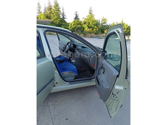 Sahibinden Renault Laguna 1.6 Privilege 2003 Model 