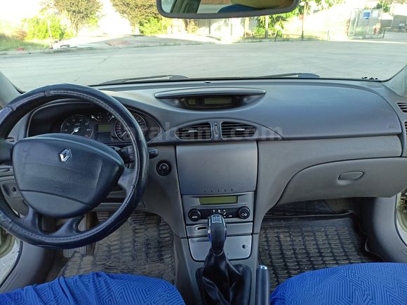 Sahibinden Renault Laguna 1.6 Privilege 2003 Model 