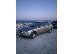 Sahibinden Audi A4 Sedan 1.6 2004 Model  300.150 km Gri (metalik)