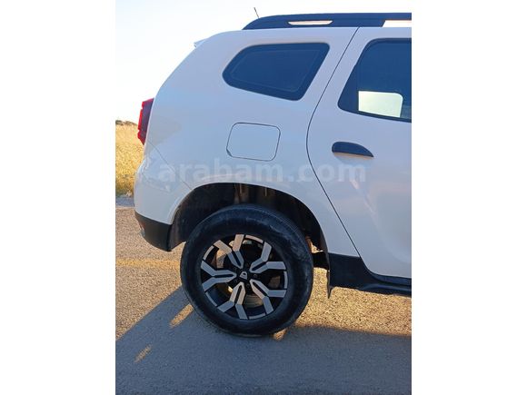 Sahibinden Dacia Duster 1.0 Tce ECO-G Essential 2022 Model Manisa