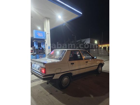 Sahibinden Renault R 9 1.4 Broadway 1995 Model