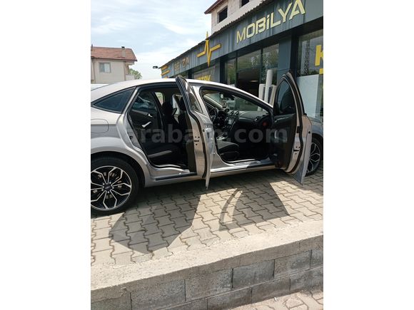 Sahibinden Ford Mondeo 2.0 TDCi Titanium 2012 Model