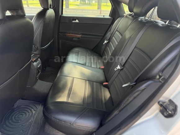 VOLVO S 40 AİLE ARACI PIRIL PIRIL