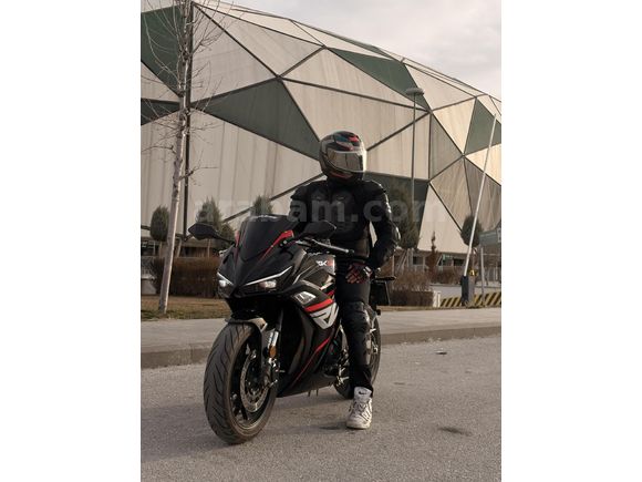 KAZASIZ YATMASIZ ÇİZİKSİZ R250 TERTEMİZ