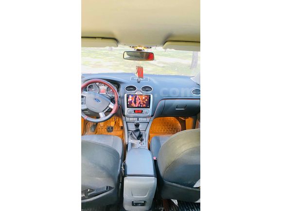 Ford Focus 1.6 TDCi Titanium 2011(titanyum)