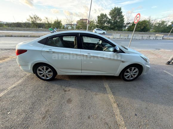 Sahibinden Hyundai Accent Blue 1.6 CRDI Mode Plus 2016 Model