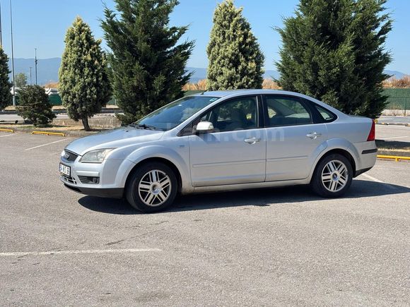 Sahibinden Ford Focus 1.6 Ghia 2008 Model