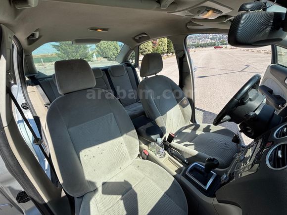 Sahibinden Ford Focus 1.6 Ghia 2008 Model