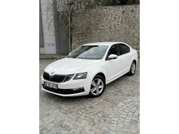 Sahibinden Skoda Octavia 1.6 TDI Optimal 2017 Model 