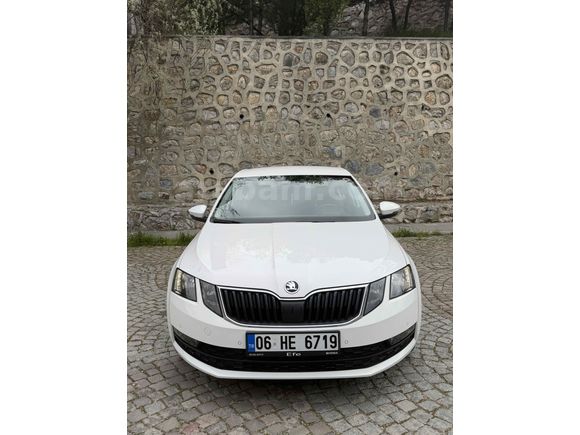 Sahibinden Skoda Octavia 1.6 TDI Optimal 2017 Model 