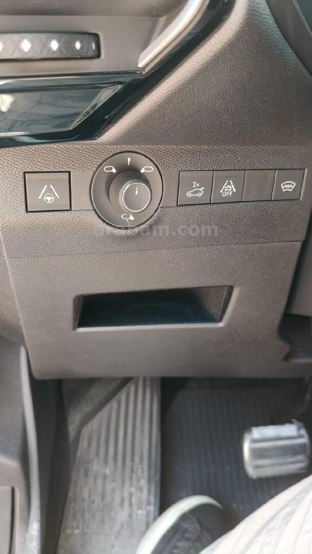 Sahibinden DS Automobiles 7 Crossback 1.6 PureTech Opera 2021 Model 7