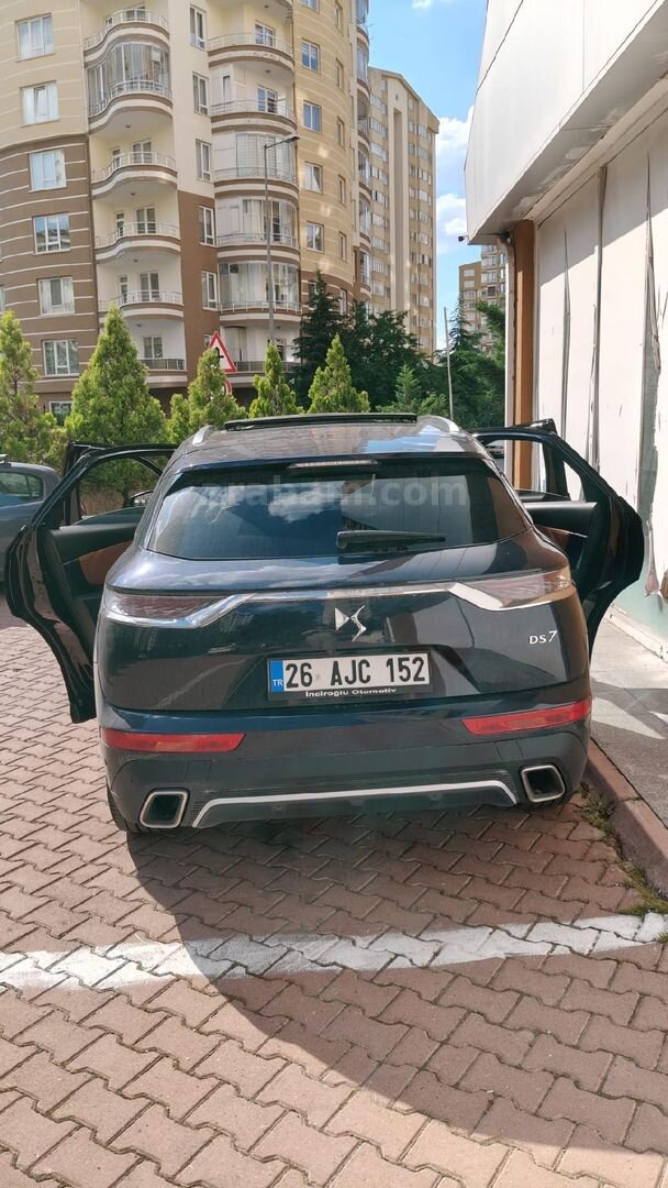 Sahibinden DS Automobiles 7 Crossback 1.6 PureTech Opera 2021 Model 2