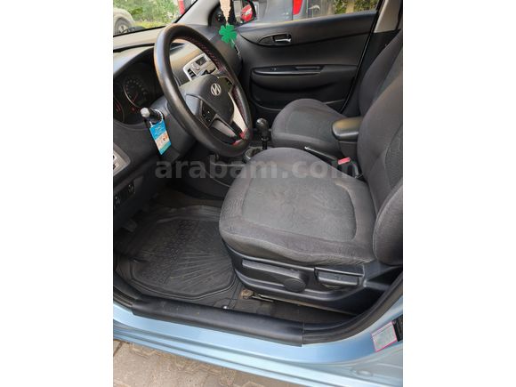 Sahibinden Hyundai i20 1.4 CRDi Team 2010 Model