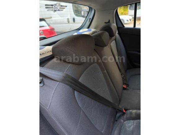 Sahibinden Hyundai i20 1.4 CRDi Team 2010 Model