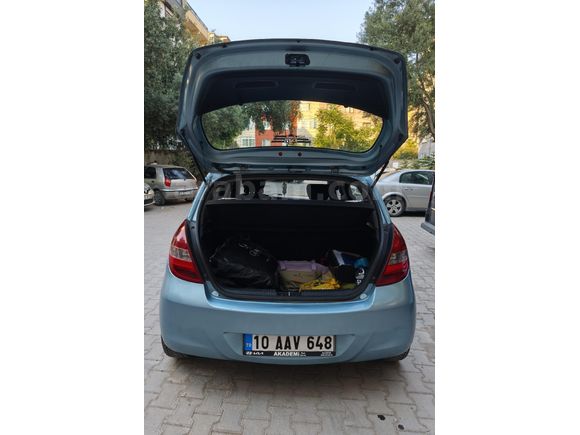 Sahibinden Hyundai i20 1.4 CRDi Team 2010 Model