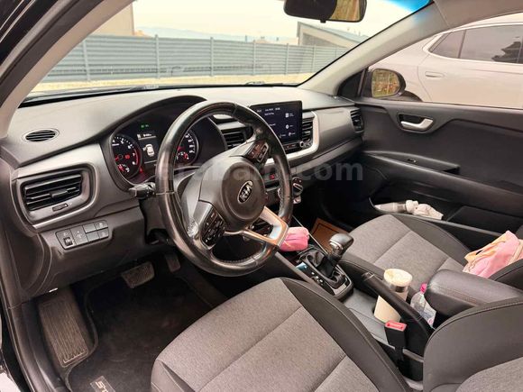 Sahibinden Kia Stonic 1.4 MPI Cool 2020 Model 