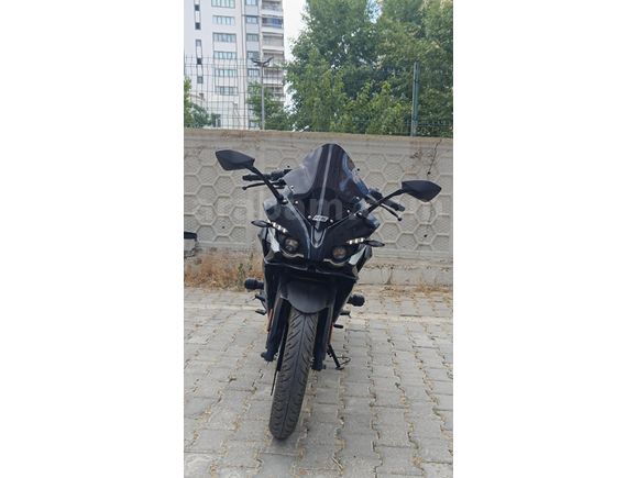 Siyah İnci - Düşük KM Bajaj Pulsar Rs200