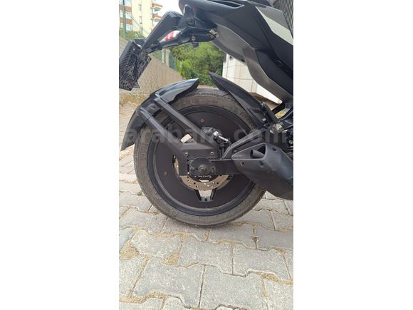 Siyah İnci - Düşük KM Bajaj Pulsar Rs200