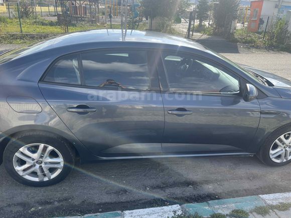 Sahibinden Renault Megane 1.6 Joy 2018 Model 