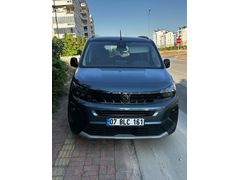 Sahibinden Peugeot Rifter 1.5 BlueHDI GT 2024 Model Antalya
