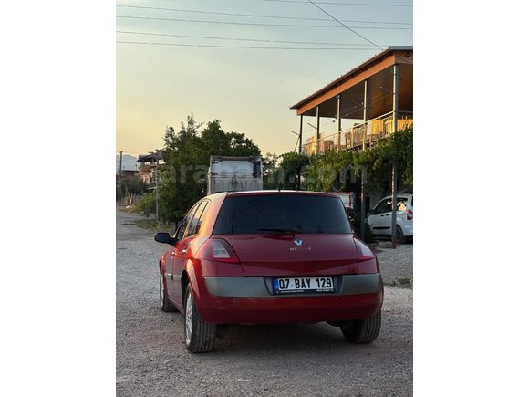 Sahibinden Renault Megane 1.6 Dynamique 2004 Model