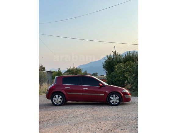 Sahibinden Renault Megane 1.6 Dynamique 2004 Model