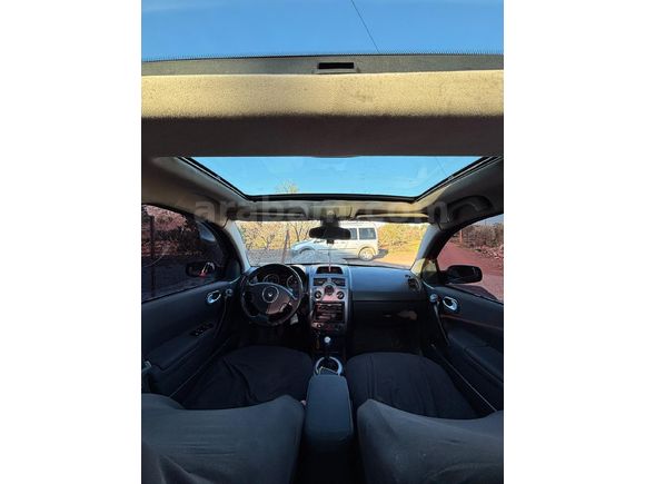 Sahibinden Renault Megane 1.6 Dynamique 2004 Model