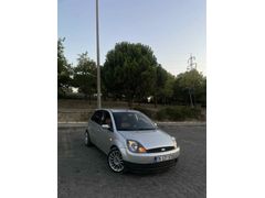 Sahibinden Ford Fiesta 1.4 TDCi Comfort 2005 Model  291.000 km Gri
