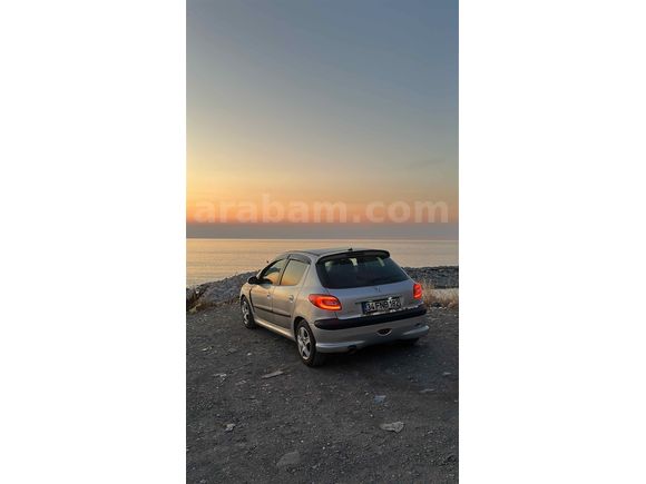 Sahibinden Peugeot 206 1.4 Panoramic 2006 Model 