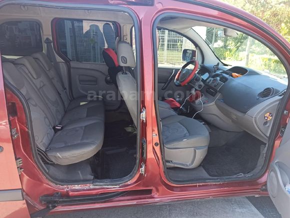 Sahibinden Renault Kangoo Multix 1.5 dCi Expression 2010 Model  349.500 km Kırmızı
